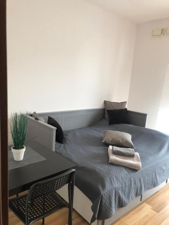 ורשה Sweet Apartment Bemowo מראה חיצוני תמונה